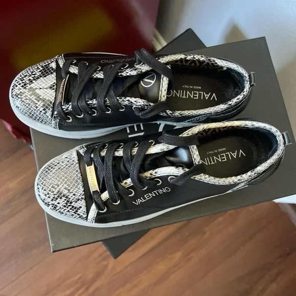 Valentino Black and Snake Print Women's Sneakers - Picture 4 of 8